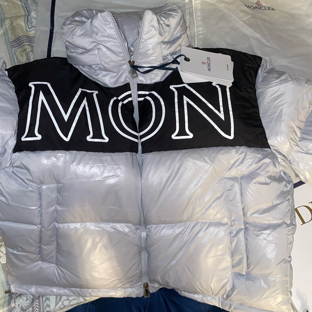 Moncler Womens Puff Coat